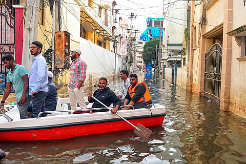 Residents evacuation
