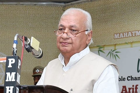 Arif Mohammed Khan giving address