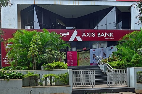 Axis Bank to acquire 29% stake in Max Life Insurance