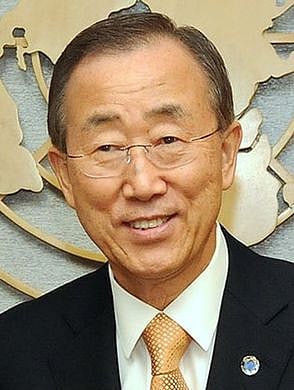 Ban Ki-moon adopts lion cub