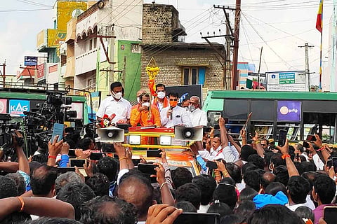 BJP's L Murugan and other leaders in Tiruttani