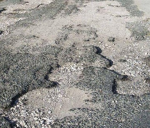 Bengaluru man loses control of bike due to bad road, crashes into barricades and dies