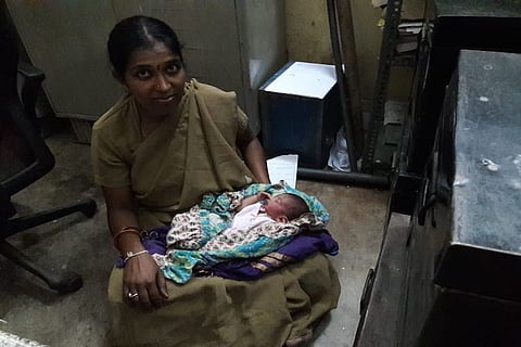 Bengaluru cop goes beyond the call of duty, breastfeeds abandoned newborn