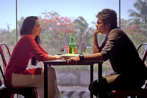 Scene from short film Modi and a Beer 
