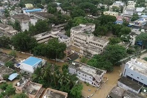 Bhadrachalam town: Second warning issued in Andhra, Telangana as Godavari flood surge continues 
