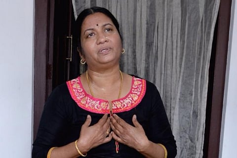 Bindu, Nimisha alias Fathima's mother