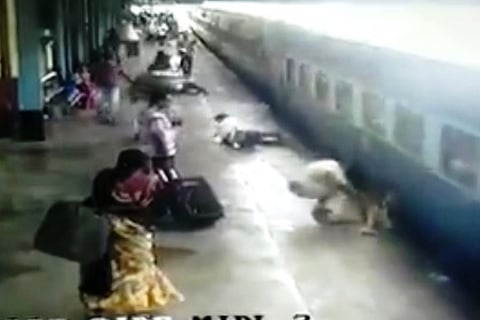 Watch: Cop saves woman from slipping under train at Maharashtra railway station