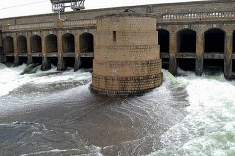 SC directs Karnataka to release Cauvery water to TN 