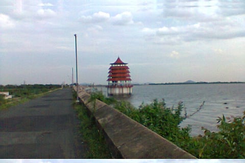 Chembarambakkam Lake watch tower