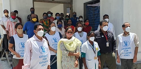 Volunteers of Citizens for Citizens, Dr Vaishnavi and the beneficiaries 