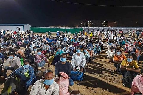 Registration of migrant worker stopped temporarily in Telangana