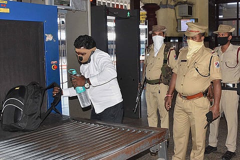 As COVID-19 cases rise, Telangana cops to keep strict tabs on those in home quarantine