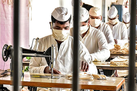 Prisoners at Jabalpur Jail