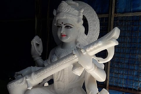  Idol war in Bangalore Uni between 2 groups of students, Home Min orders probe