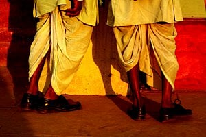 DMK, Congress and Left condemn Chennai club denying entry to a judge wearing dhoti