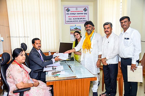 DK Shivakumar submitting his nomination papers