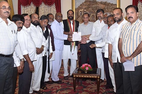Opposition parties in Telangana unite against KCR's move to shift 'dharna chowk'