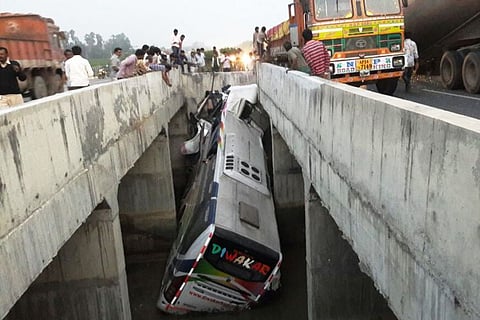 At least 11 dead, several injured as Diwakar Travels bus falls into culvert near Vijayawada