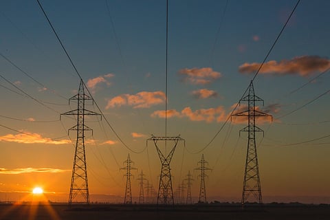 Electricity powerlines