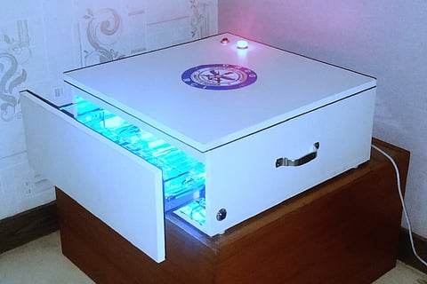 Coronavirus sanitisation cabinet