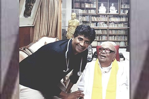 Dr Ezhilan and M Karunanidhi