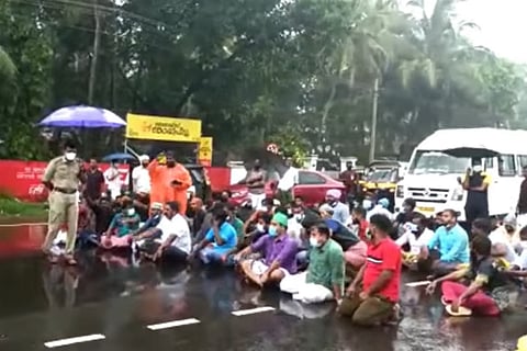 Fishermen protest in Ponnani