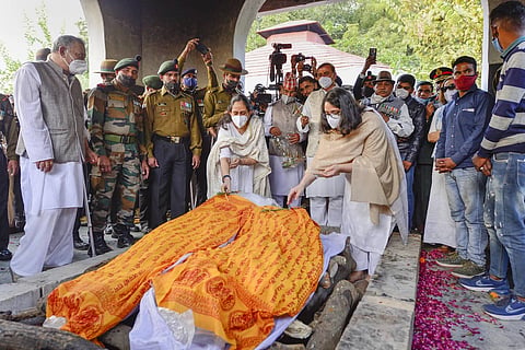 General Bipin Rawat and wife being laid to rest
