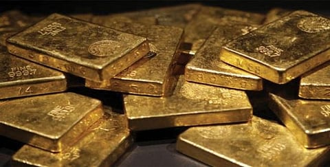 Customs detains four in Kochi for smuggling gold