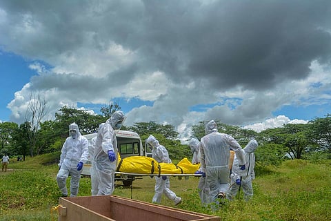 Burial of COVID-19 patient's dead body 