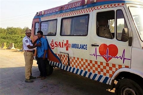 Two ambulance drivers caught driving drunk in Hyderabad