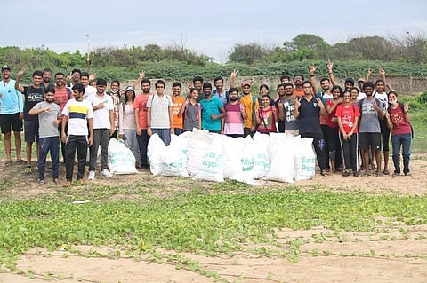 IIT-Madras students collect over 15 sacks of trash from 500m stretch of Elliot's beach 
