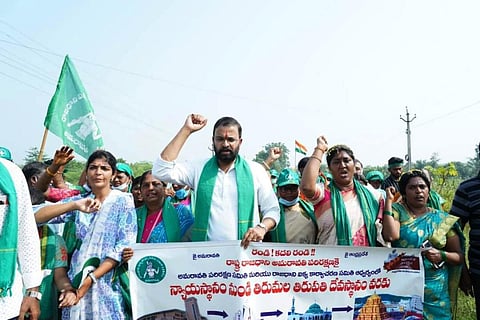 Former IPS officer VV Lakshminarayana joined the farmers in solidarity earlier this week 