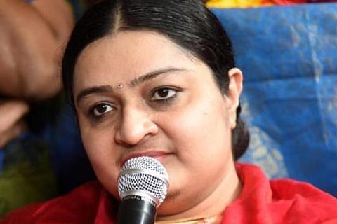 J Deepa Veda Nilayam Jayalalithaa