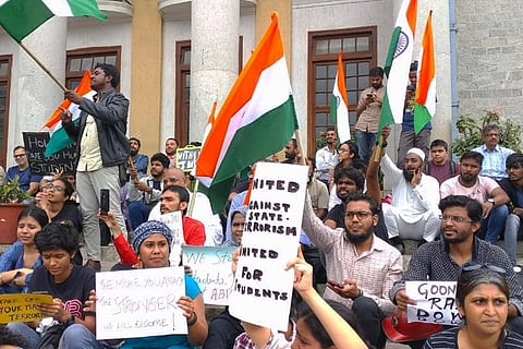 'We stand with JNU': Protests at Bengaluru Town Hall over Sunday's attack on campus