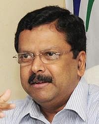 Despite CPM's opposition, Jiji Thomson made Kerala Chief Secretary