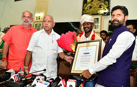 Karnataka Kambala jockey meets Karnataka CM Yediyurappa, praised for record-breaking feat