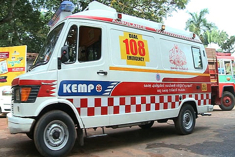 Quarantined Kerala man leaves home and meets with accident, hospital staff in isolation