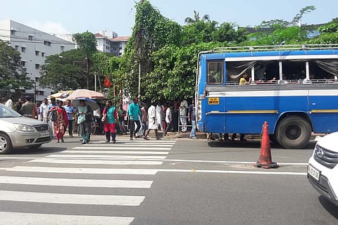 Why residents in these Kochi suburbs find it challenging to depend on public transport