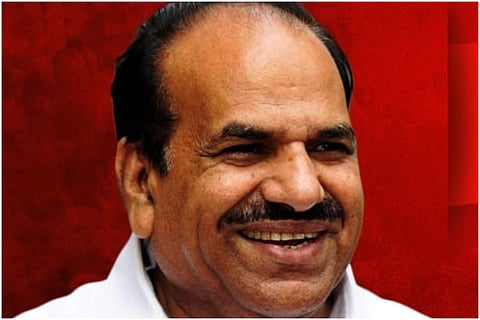CPI(M) leader Kodiyeri Balakrishnan smiling 