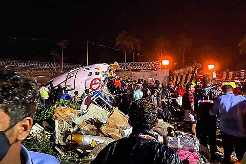 People engaged in rescue works 
