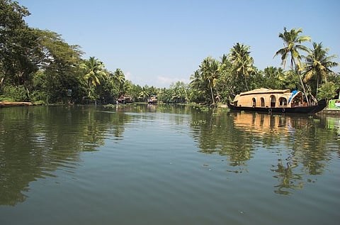 Abandoned during lockdown, Kerala’s houseboats to be turned into isolation wards 