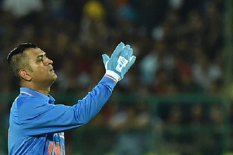 'Captain Cool' turns 38: Wishes pour in for former skipper MS Dhoni 