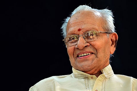 ‘Great loss to Kathakali’: Exponent Madavoor Vasudevan Nair collapses on stage, dies