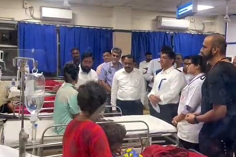 People admitted in hospital after suffering heat stroke during Maharashtra Bhushan award function