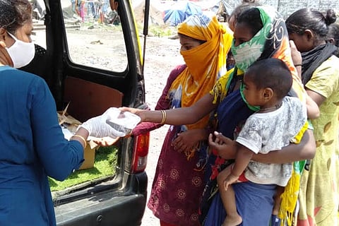 Mumbai volunteers