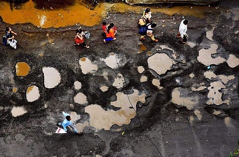 The viral image of 'people walking on the moon'? It's actually from Mumbai