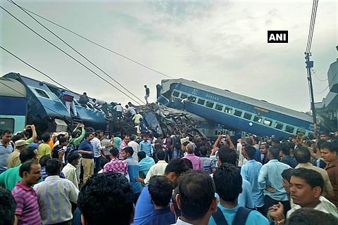 23 dead, several injured as 14 coaches of Kalinga Utkal Express derail in Muzaffarnagar