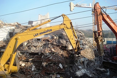 Who was constructor behind building collapse in Hyd which killed 11? Details emerge
