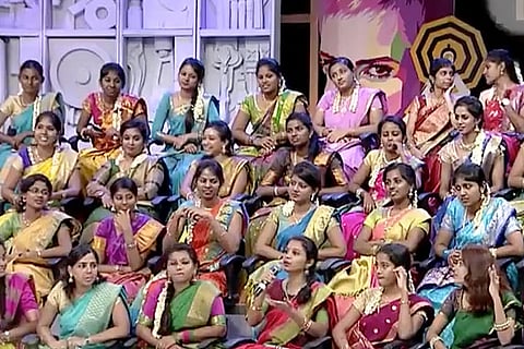 'Who is beautiful, Kerala or Tamil women?': 'Neeya Naana' topic has us scratching our heads