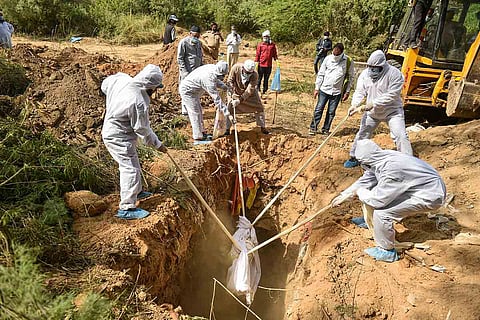 Those disrupting funeral of COVID-19 victims in TN can get 1-3 years in jail